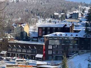 Отель Gora Буковель-1